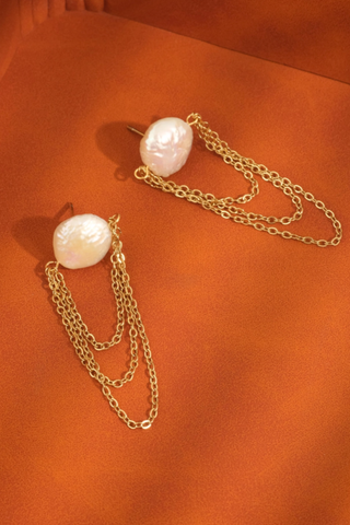 Shynelle Baroque Pearl Chain Earrings