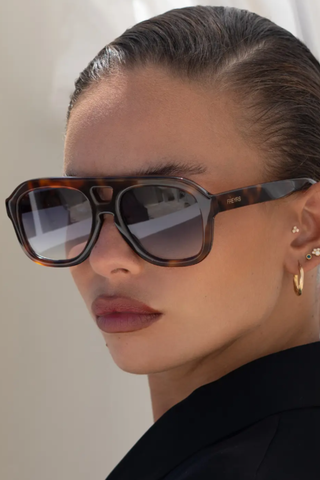 Voyager Oversized Aviator Sunglasses