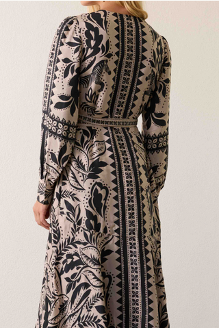 Moon Reversible Maxi in Zebra Fern