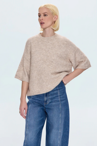 SHILOH S/S CREWNECK SWEATER