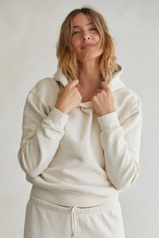 Heart Hoodie In Whitecap Grey